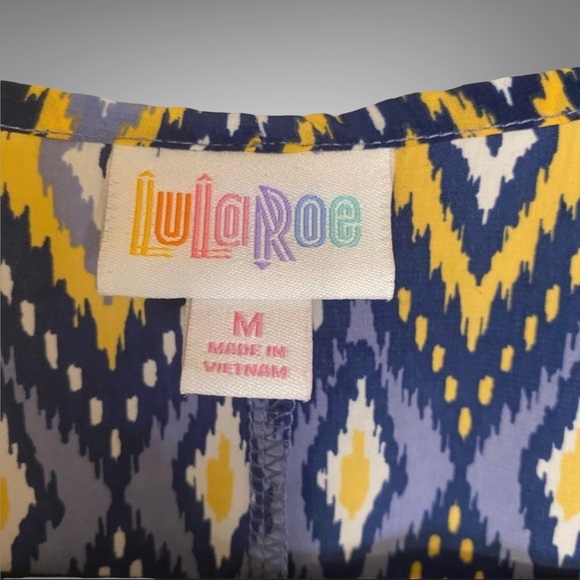 LulaRoe Kimono - Picture 3 of 5